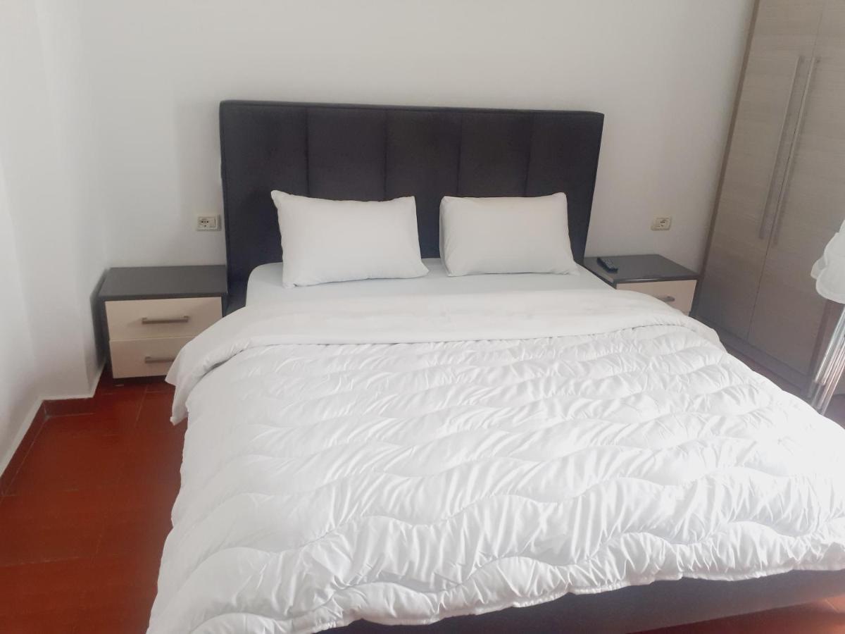 Anxhelos Hotel Himare Luaran gambar