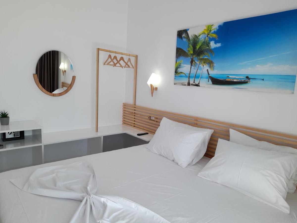 Anxhelos Hotel Himare Luaran gambar