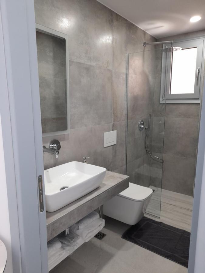 Anxhelos Hotel Himare Luaran gambar