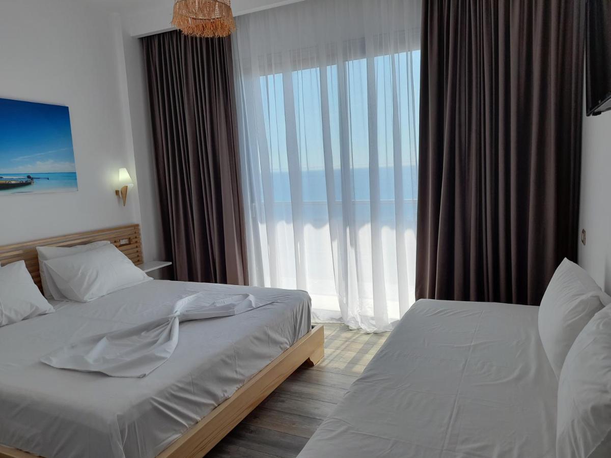 Anxhelos Hotel Himare Luaran gambar