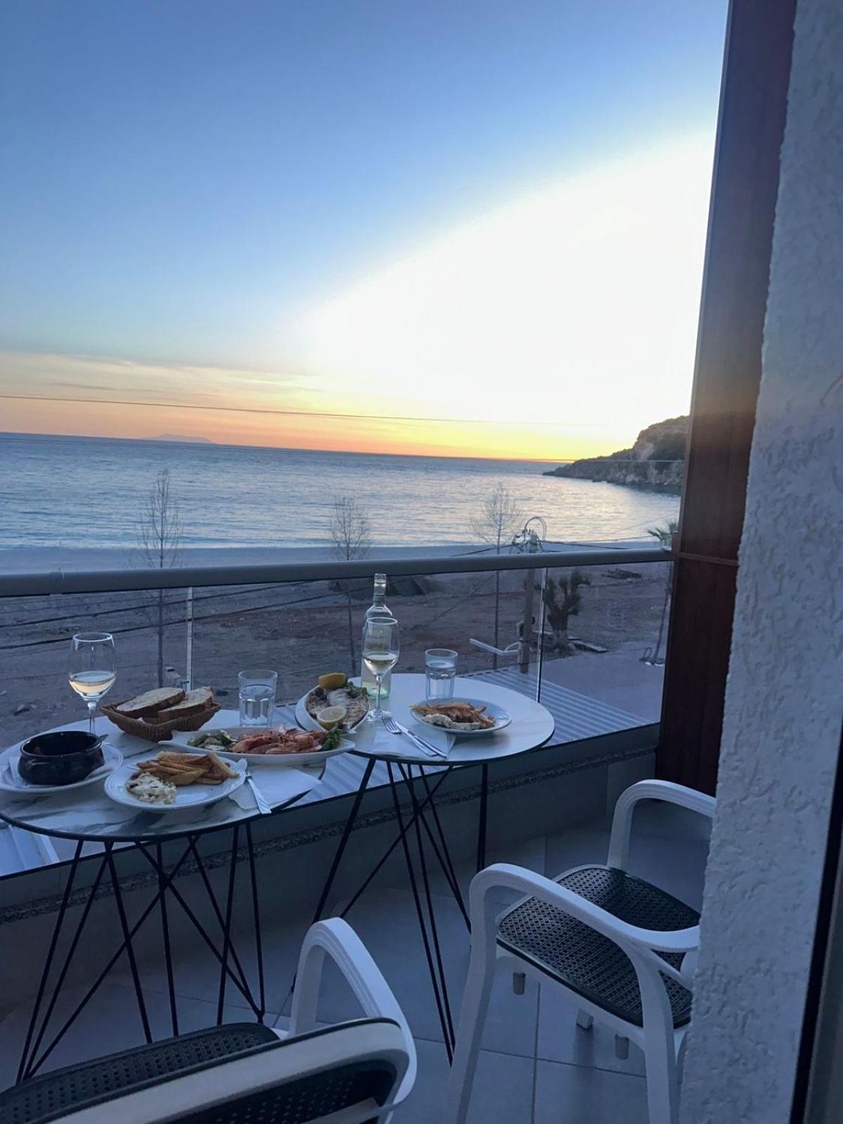 Anxhelos Hotel Himare Luaran gambar
