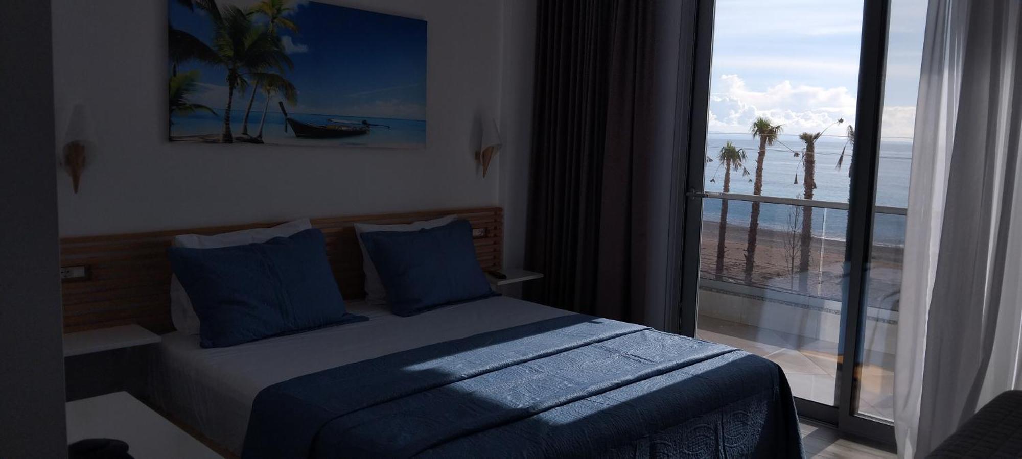 Anxhelos Hotel Himare Luaran gambar