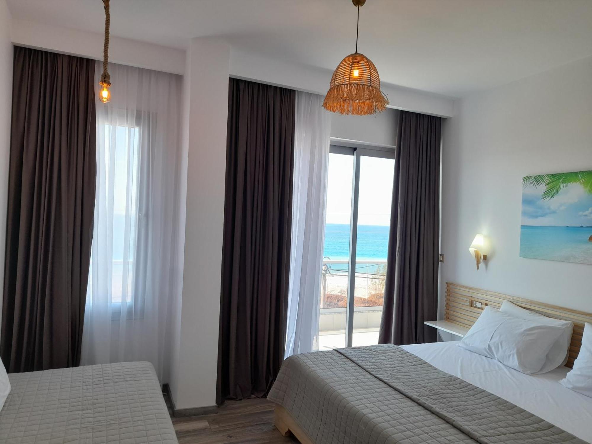 Anxhelos Hotel Himare Bilik gambar